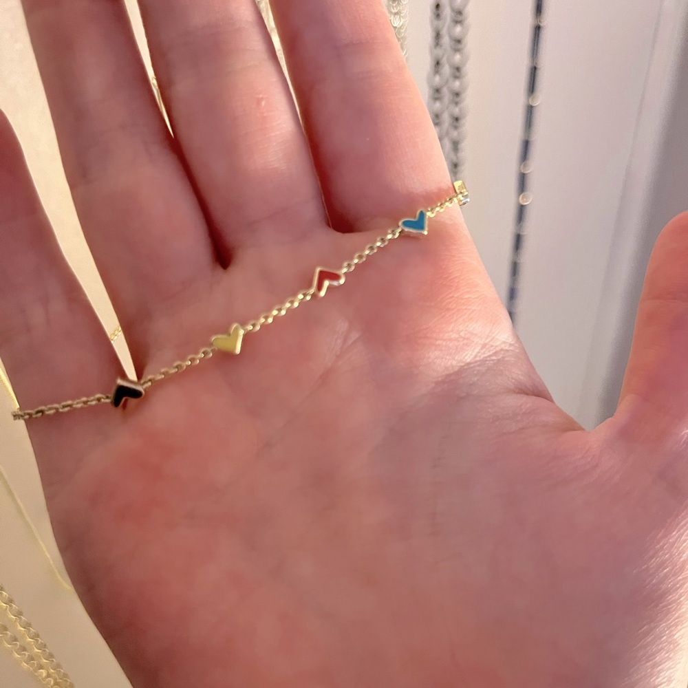 Kendra Scott heart necklace